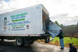 Best Carpet Removal and Disposal  in Clear Lake, IA